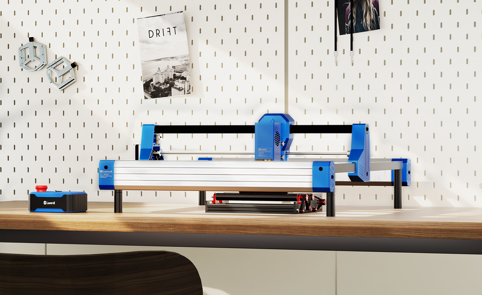 It features a rotating shaft capable of 360-degree engraving on small, medium, and large rotating objects.